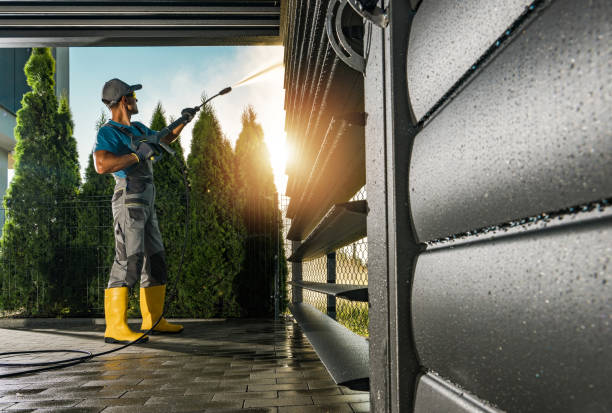 Best Soft Washing for Delicate Surfaces in Cleveland, WI